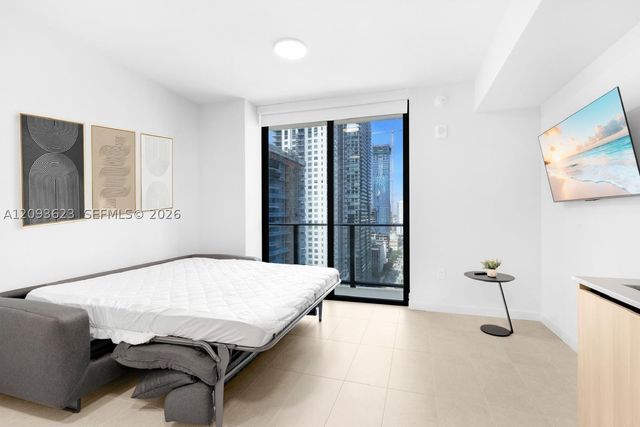 121 NE 5th St 2409, Miami, FL 33132