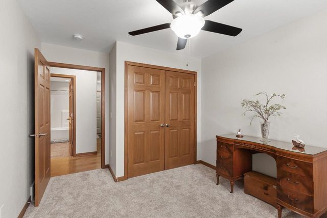 1383 MOONLIGHT LANE, Fond Du Lac, WI 54937