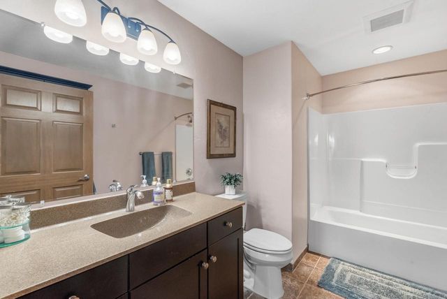 1383 MOONLIGHT LANE, Fond Du Lac, WI 54937