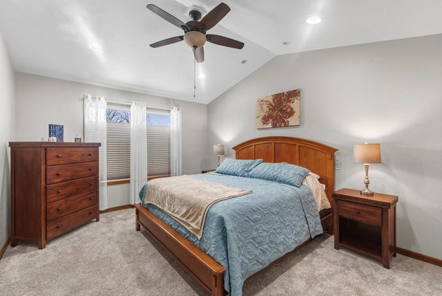 1383 MOONLIGHT LANE, Fond Du Lac, WI 54937