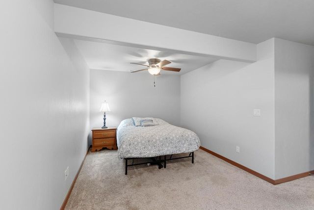 1383 MOONLIGHT LANE, Fond Du Lac, WI 54937