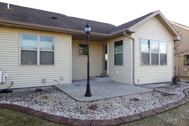 1383 MOONLIGHT LANE, Fond Du Lac, WI 54937