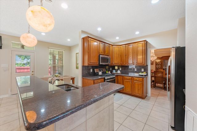 461 Shade Tree Court, Hurst, TX 76054