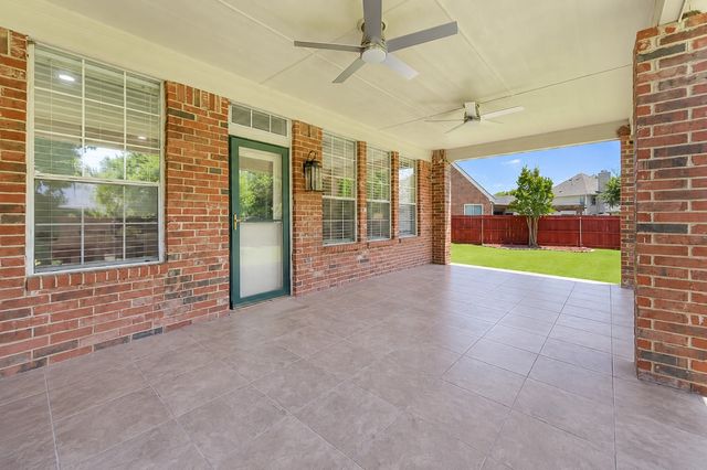 461 Shade Tree Court, Hurst, TX 76054