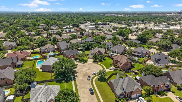 461 Shade Tree Court, Hurst, TX 76054