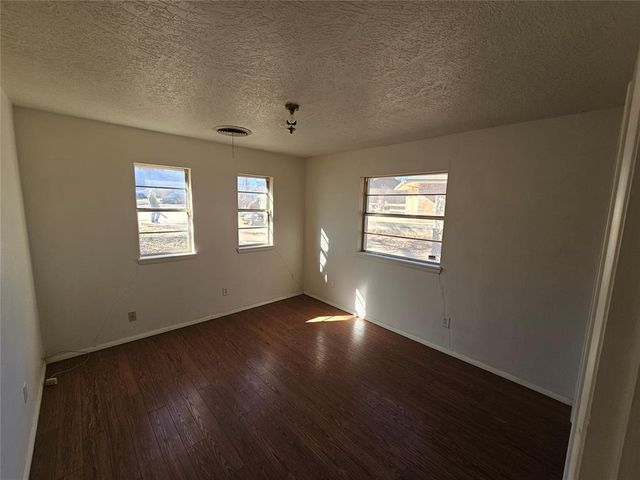 2517 Weatherford Drive, Norman, OK 73071