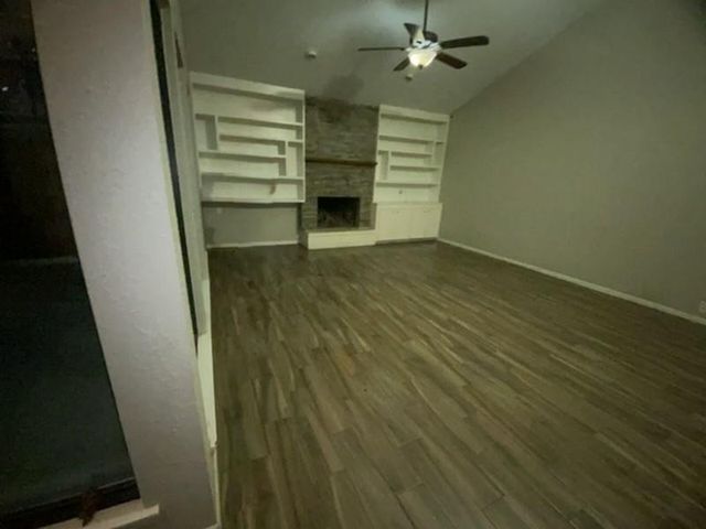 2318 Parkdale Drive, Houston, TX 77339