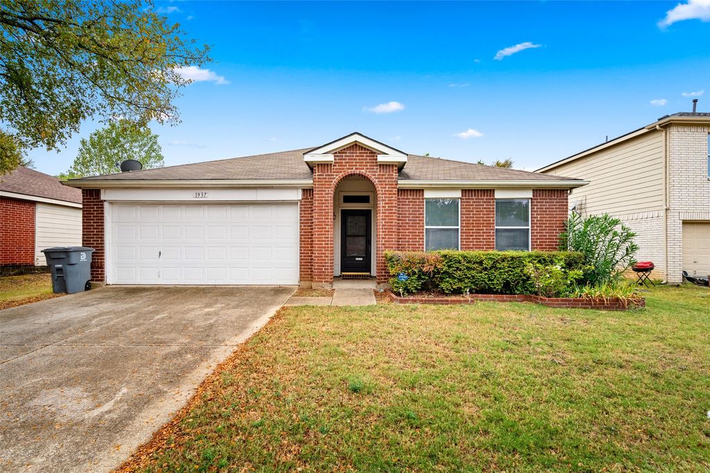 1937 Earnhardt Way, Dallas, TX 75217