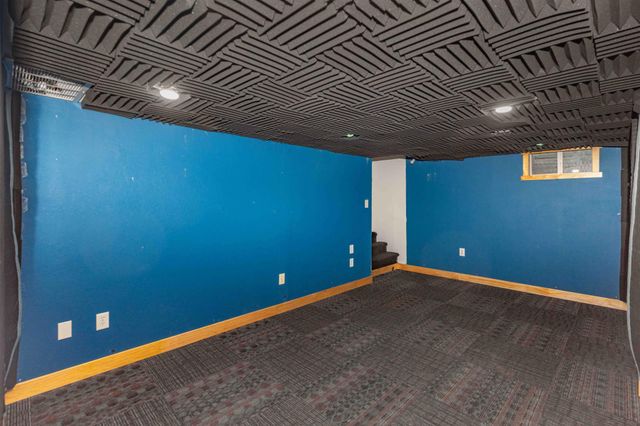 1645 Broadway N, Fargo, ND 58102