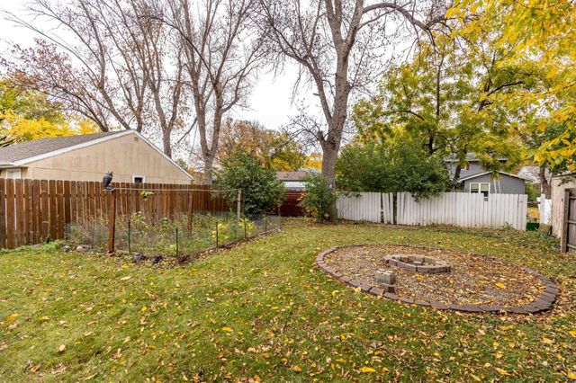 1645 Broadway N, Fargo, ND 58102