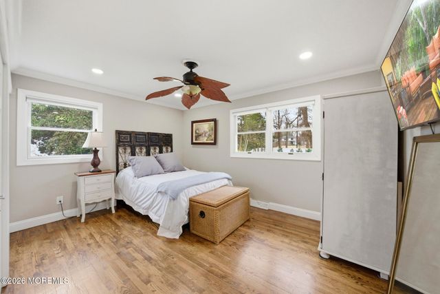 7 Annapolis Drive, Manalapan, NJ 07726