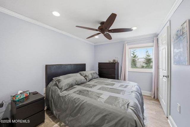 7 Annapolis Drive, Manalapan, NJ 07726