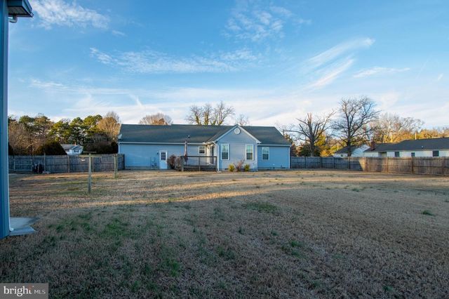 10742 OAK LANE DR, Laurel, DE 19956