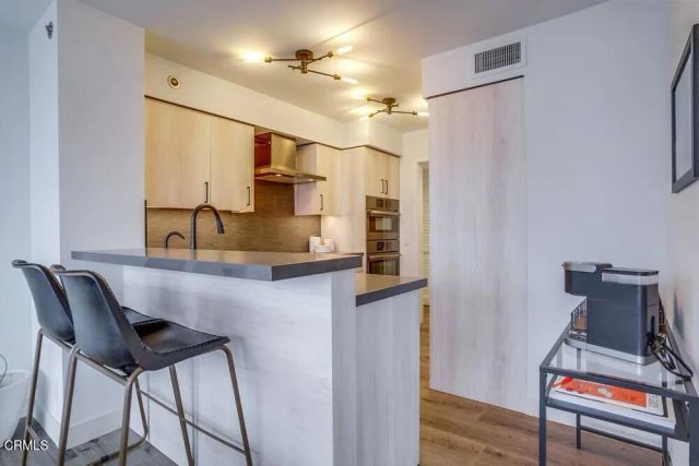 222 Monterey Road 1103, Glendale, CA 91206