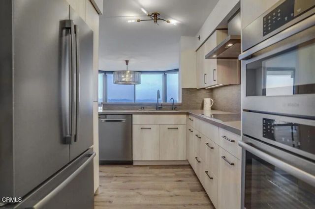 222 Monterey Road 1103, Glendale, CA 91206