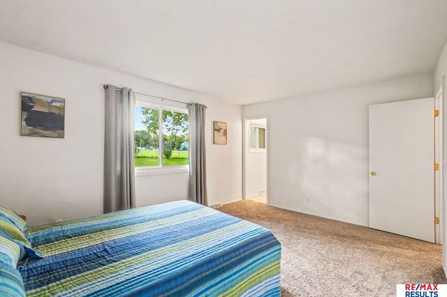 1014 Julius Place, Bellevue, NE 68005