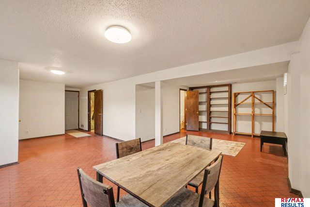 1014 Julius Place, Bellevue, NE 68005