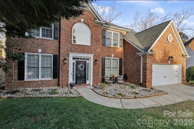 7715 Saddle Trail Lane, Charlotte, NC 28269