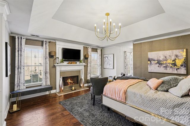 7715 Saddle Trail Lane, Charlotte, NC 28269