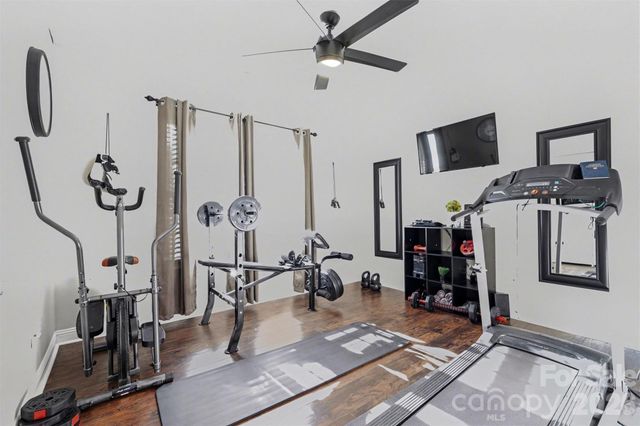 7715 Saddle Trail Lane, Charlotte, NC 28269