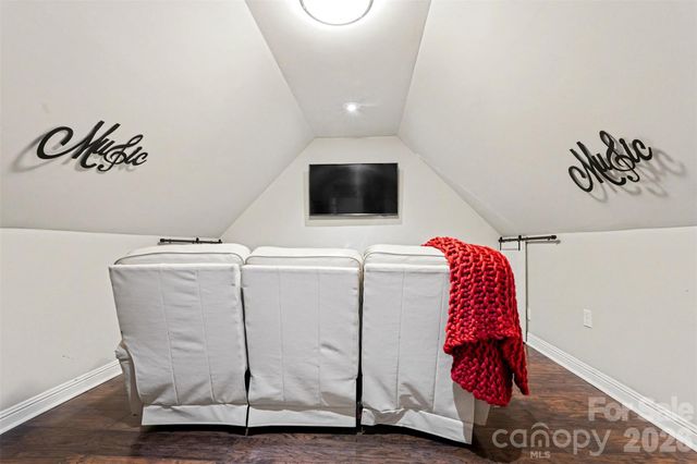 7715 Saddle Trail Lane, Charlotte, NC 28269