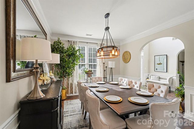 7715 Saddle Trail Lane, Charlotte, NC 28269