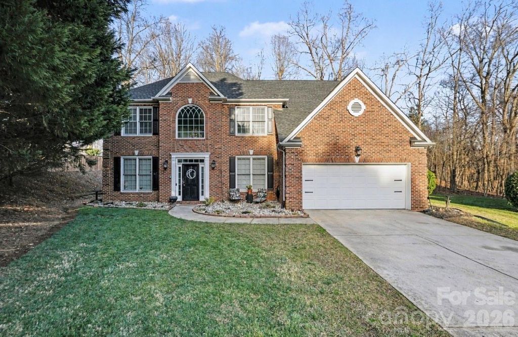 7715 Saddle Trail Lane, Charlotte, NC 28269