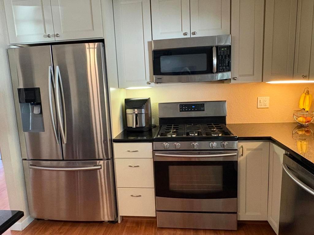 Image 10 of property listing at 73413 Palm Greens Parkway, Palm Desert, CA 92260