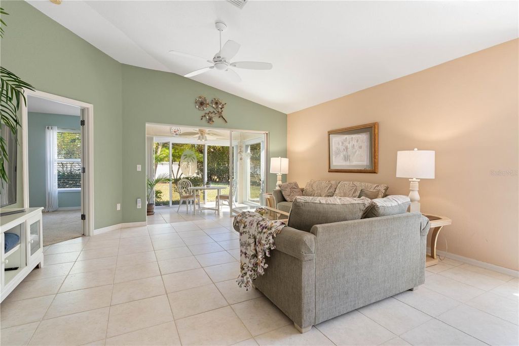 Image 25 of property listing at 524 ISLAMORADA BOULEVARD, Punta Gorda, FL 33955