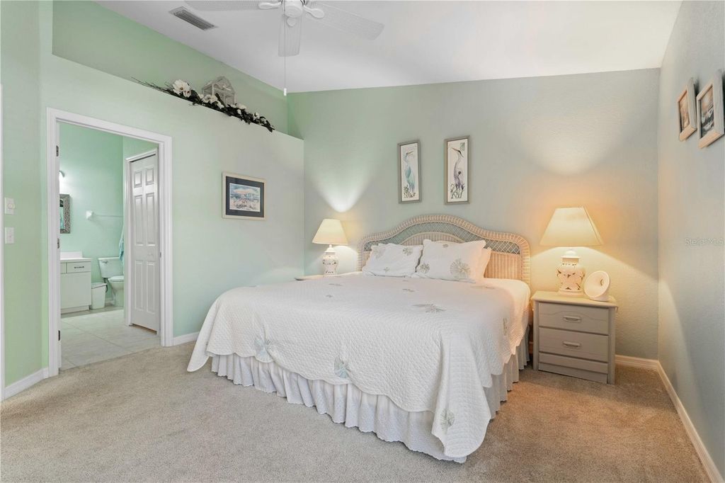 Image 29 of property listing at 524 ISLAMORADA BOULEVARD, Punta Gorda, FL 33955