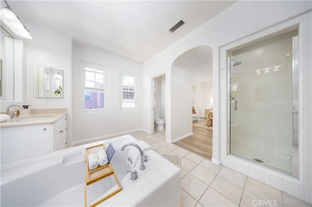 33 Grape Arbor, Irvine, CA 92620
