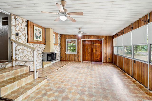 25620 Pleasanton, San Antonio, TX 78264