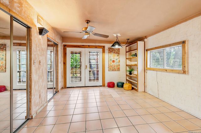 25620 Pleasanton, San Antonio, TX 78264