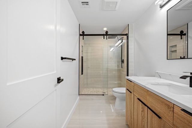133 White Pond Rd, Hudson, MA 01749