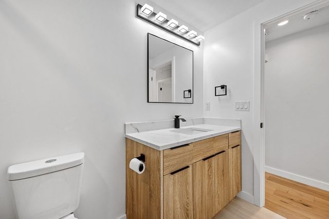 133 White Pond Rd, Hudson, MA 01749