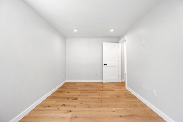 133 White Pond Rd, Hudson, MA 01749