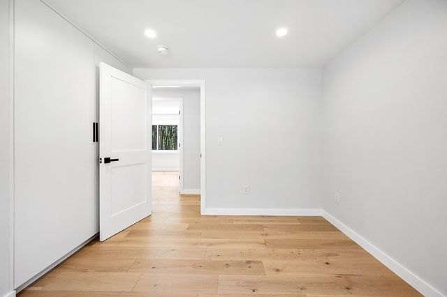 133 White Pond Rd, Hudson, MA 01749