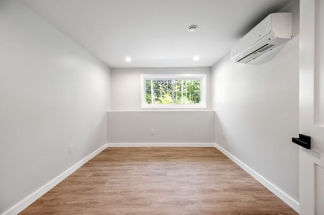 133 White Pond Rd, Hudson, MA 01749