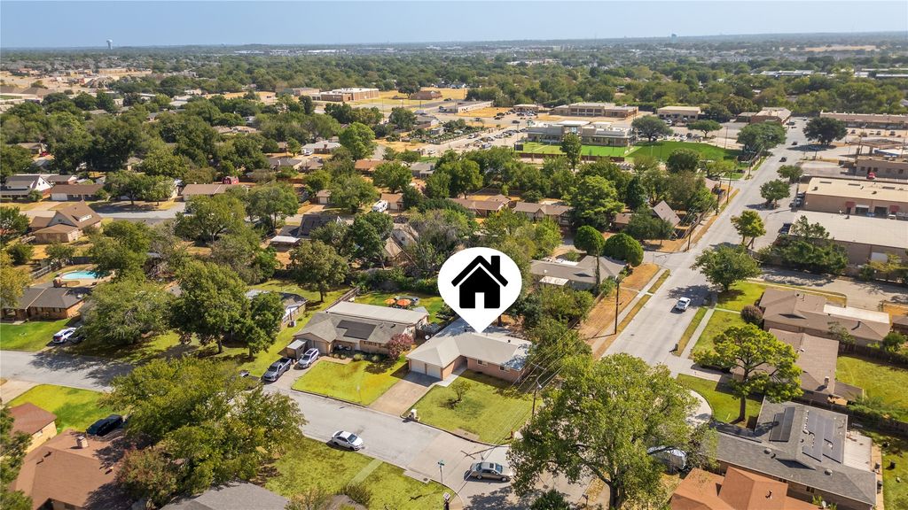 5300 Topper Drive, North Richland Hills, TX 76180 — photo 2