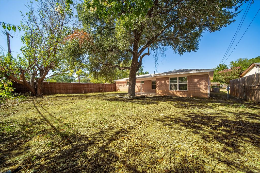 5300 Topper Drive, North Richland Hills, TX 76180 — photo 3