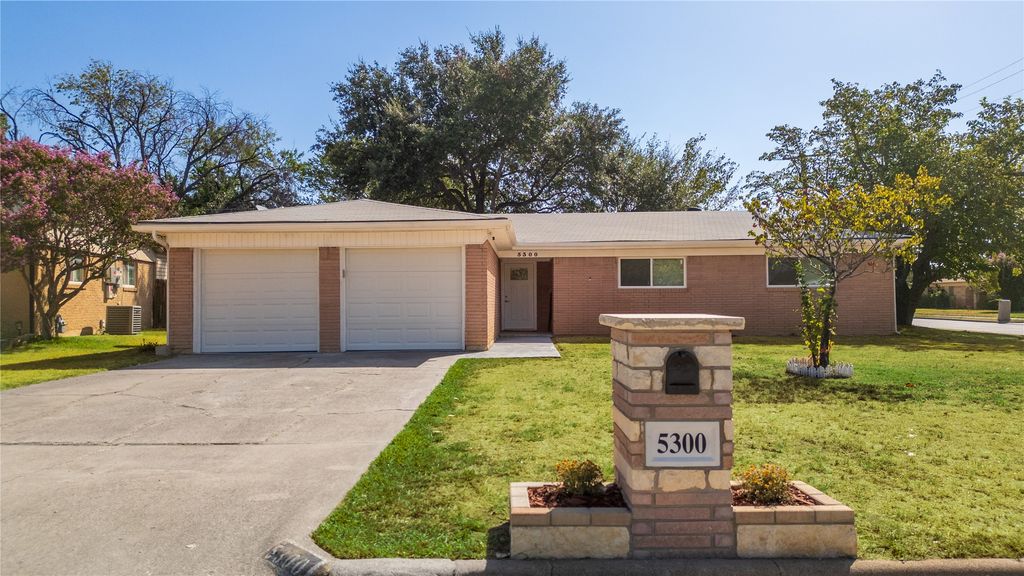 5300 Topper Drive, North Richland Hills, TX 76180 — photo 5