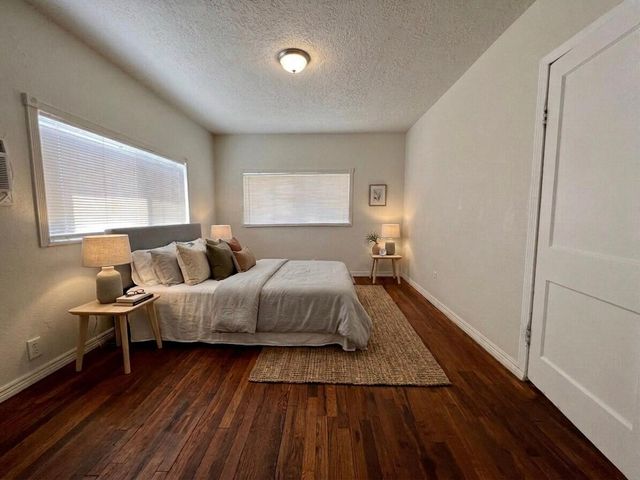 316 9th Street SW, Albuquerque, NM 87102