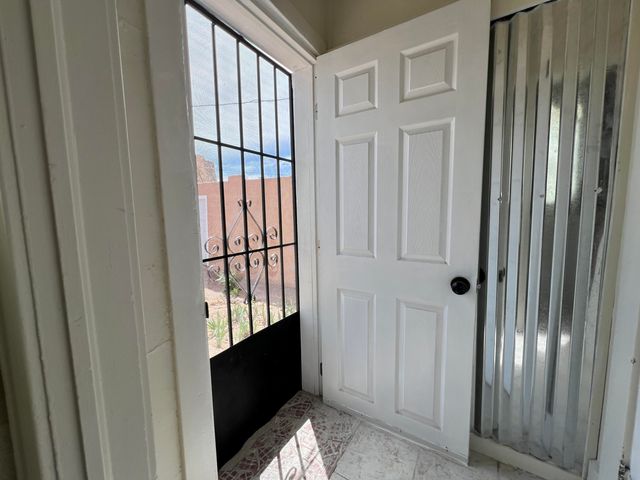 316 9th Street SW, Albuquerque, NM 87102