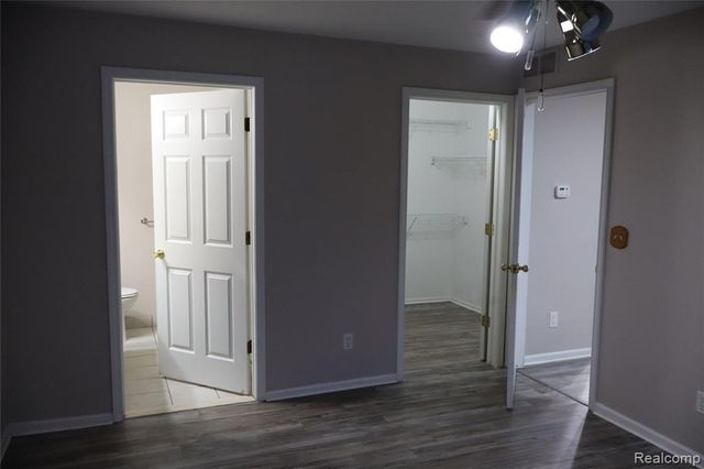 5212 Pine Aires Drive, Sterling Heights, MI 48314