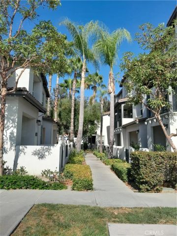 76 Bixby Circle, Buena Park, CA 90621