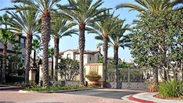 76 Bixby Circle, Buena Park, CA 90621