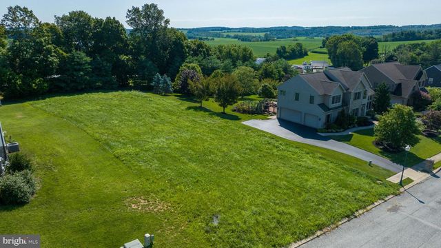 ST. MICHAELS MODEL 540 MONOCACY TRL, Spring Grove, PA 17362