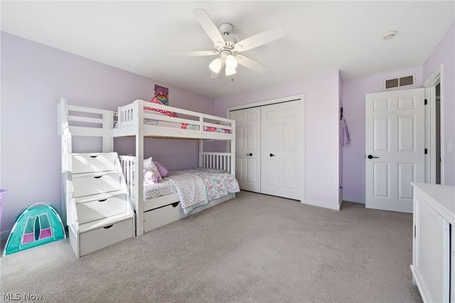 6625 Olde Stone Circle NE, Canton, OH 44721