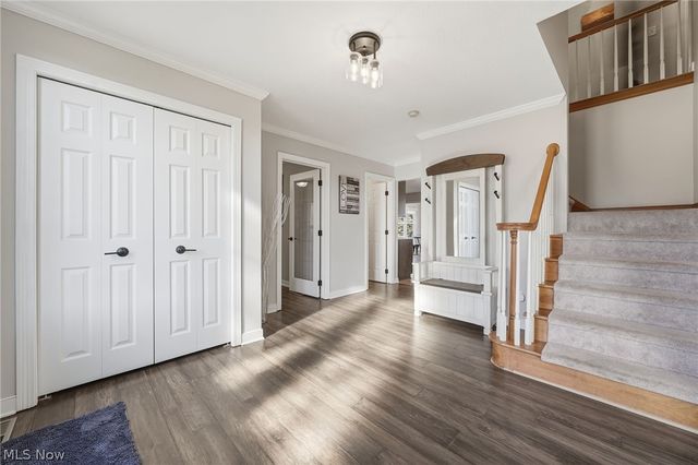 6625 Olde Stone Circle NE, Canton, OH 44721