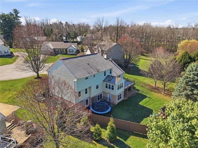 6625 Olde Stone Circle NE, Canton, OH 44721